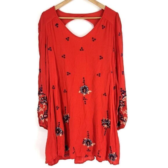 Free People Dress Size XS Red Oxford Mini Embroidered Open Back Boho Festival - Picture 1 of 9